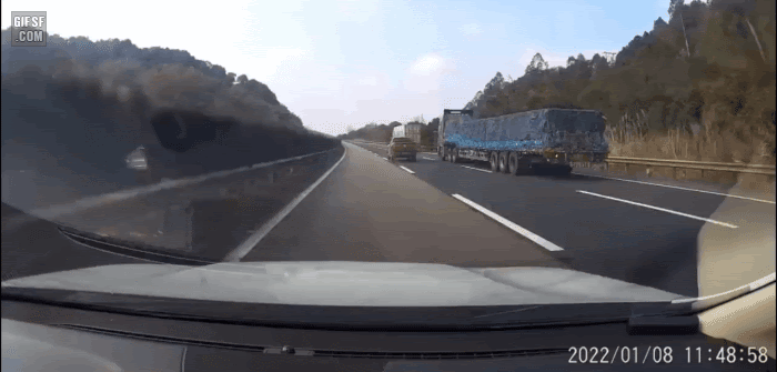 위험한 고속도로 교통사고
